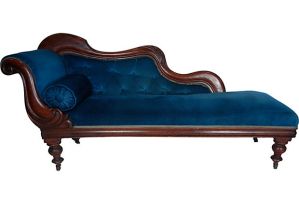 Victorian-Fainting-Couch